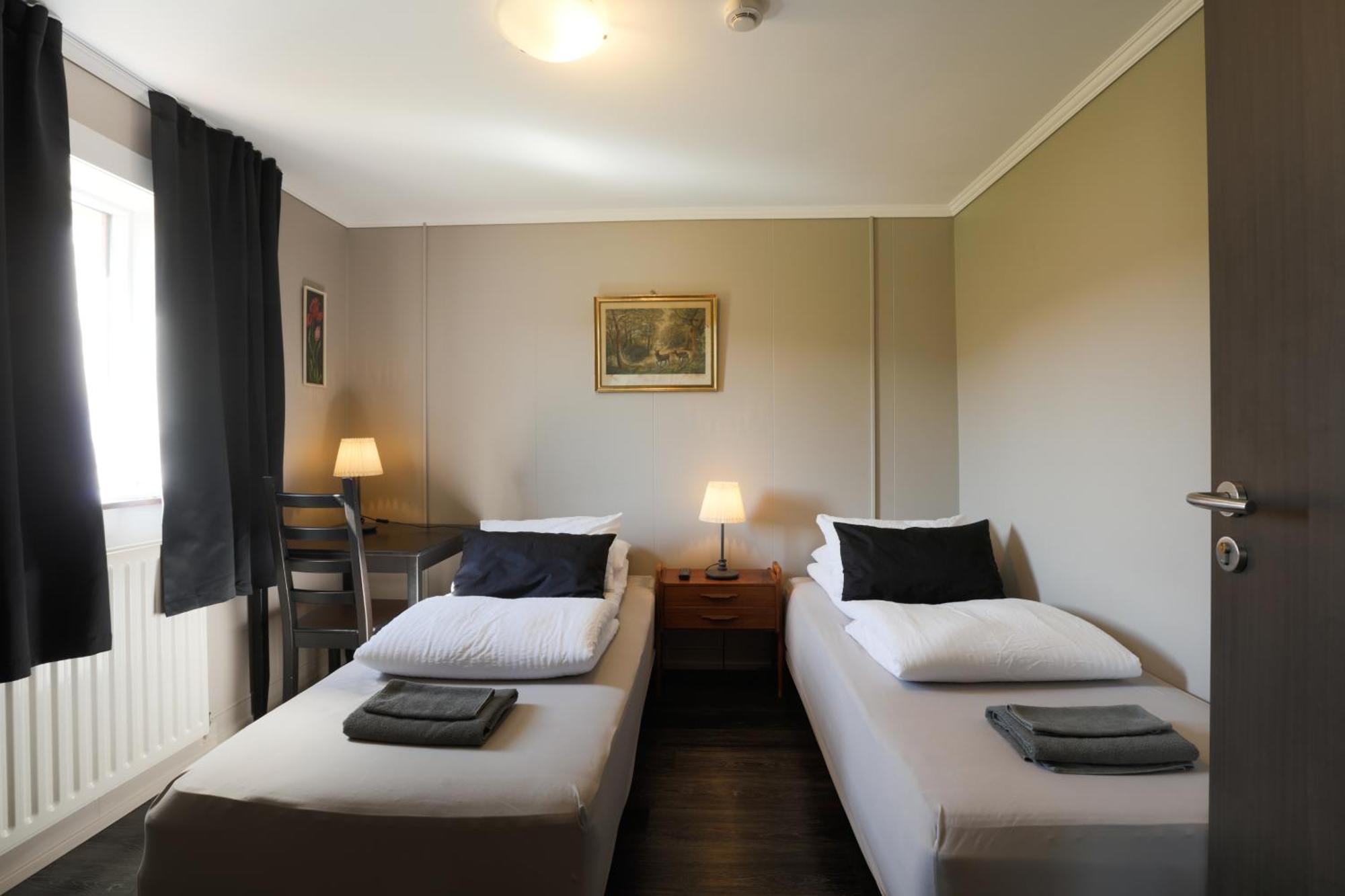 Karuna Guesthouse Saudarkrokur Exteriör bild